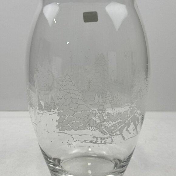 Vintage Luminarc 1998 Avon Happy Holidays Glass Vase 8.5" Winter Scene France - Picture 1 of 15